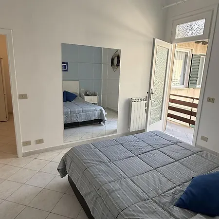 Panciroli Via Versilia Apartment *