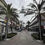 Panciroli Via Versilia Apartamento *