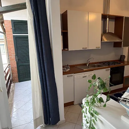 Panciroli Via Versilia *