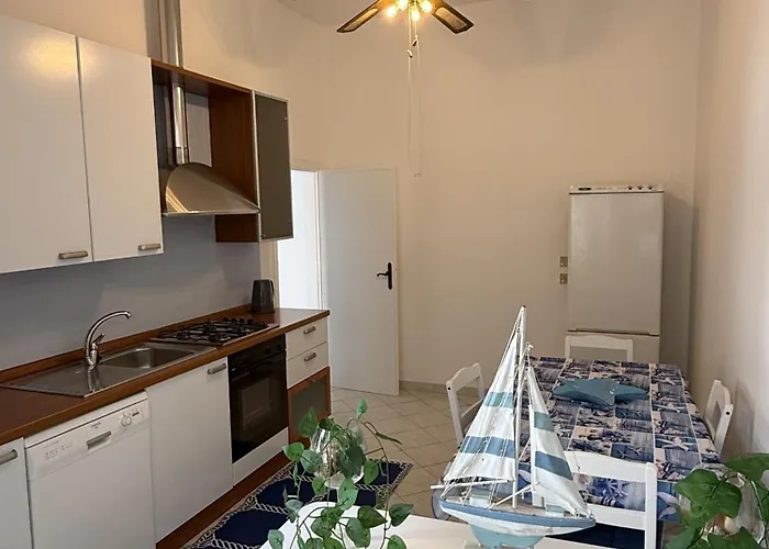 Apartment Panciroli Via Versilia Marina di Pietrasanta